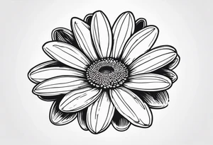 Daisy with 8 pedals tattoo idea