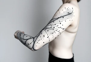 Лилии и размытые линии tattoo idea