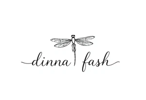 minimaliste simple thistle with dragonfly text : dinna fash tattoo idea