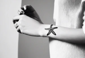 Dainty Shell/starfish wrist tattoo tattoo idea