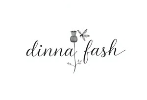 minimaliste simple thistle with dragonfly text : dinna fash tattoo idea