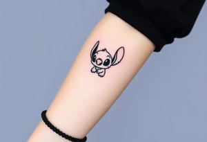 Disney's stitch character with names Ava Zaleea tattoo idea