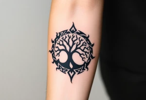 Swirling 
Tree in the sun in a spiral direction tattoo idea