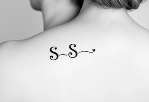 Partnertattoo für Ehepaar auf der hand, dazu den Anfangsbuchstaben S von dem gemeinsamen Nachnamen tattoo idea