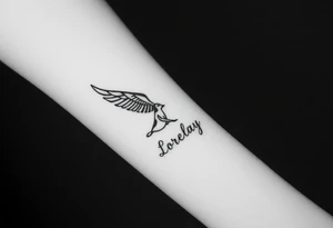 Crea un diseño significativo sobre la cultura egipcia y que tenga el nombre escrito por de bajo del diseño el nombre de mi hermana Lorelay para la parte baja del bíceps tattoo idea