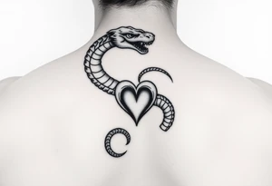 un piccola spirale a serpente con un cuore che và tatuata nella parte della scapola davanti tattoo idea