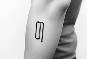 symetrical, vertical System of thin pipes that transitions gradually from the end into thick, widespread veins of forearm tattoo idea