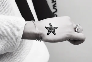 Dainty Shell/starfish wrist tattoo tattoo idea