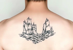 OLAS DE MAR EN BICEP, DE MANERA SUTIL, LA MAREA MÁS ALTA SE CONVIERTE EN CORAZÓN. tattoo idea
