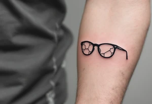 cracked glasses memory of poor eyesight reminder to take care of eyesight, men's tattoo on arm tattoo idea