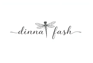 minimaliste simple thistle with dragonfly text : dinna fash tattoo idea