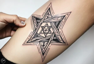 knee tattoo with unicursal hexagram from Thelema tattoo idea