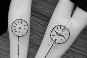 simple
timeless
 family
growth
Live life tattoo idea