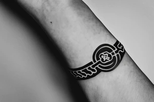 Bracelet with adinkra symlbol owo foro adobe tattoo idea