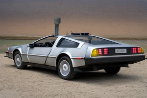 DeLorean назад в будущее 
Там, куда мы отправляемся, дороги нам не понадобятся tattoo idea