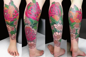 Upper leg, flowers, peonies, colorful tattoo idea
