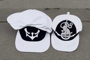 https://www.amazon.com/SS-407-USS-Sea-Robin-Patch/dp/B07CN644RC

USS sea robin logo; realistic sea robin wearing a sailors hat; realistic sea robin wearing a sailors hat on an anchor tattoo idea