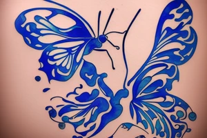 Butterfly that looks like a ming vase kintsugi blue white tattoo idea