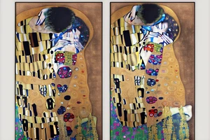 Crayon texture of the kiss by gustav klimt in a bleeding put border tattoo idea